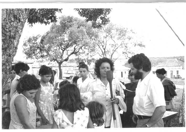 Imagem da peça 0045- Laís Aderne na Feira do Troca